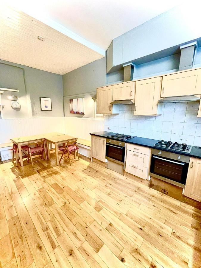 Central Edinburgh - Large Groups Appartement Buitenkant foto