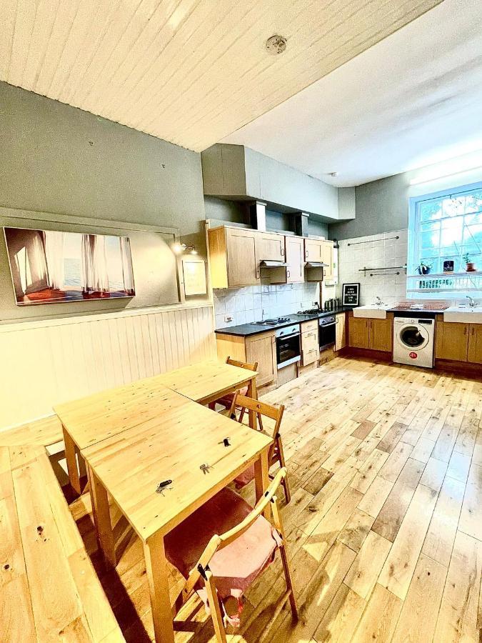 Central Edinburgh - Large Groups Appartement Buitenkant foto